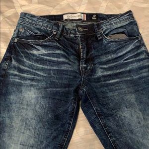 Depart west 30w 32r trouper